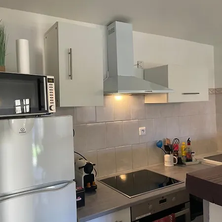 Jolie Petite Maison - Montfavet * Avignon